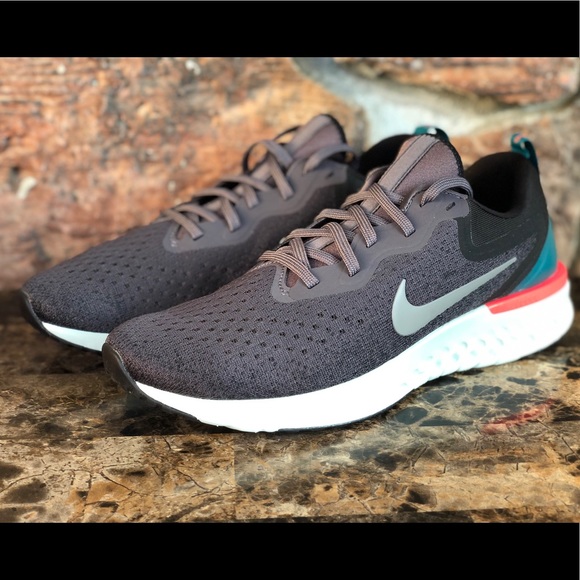 Nike Shoes - NEW Women's Nike Odyssey React Running sneaker